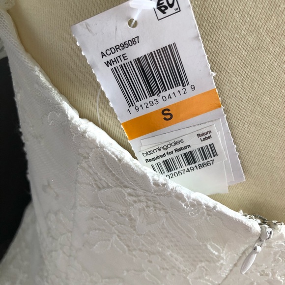 Astr The Label Poppy Lace White Dress - Picture 9 of 11